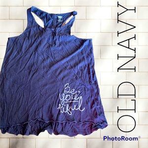 M (8) Old Navy tank top